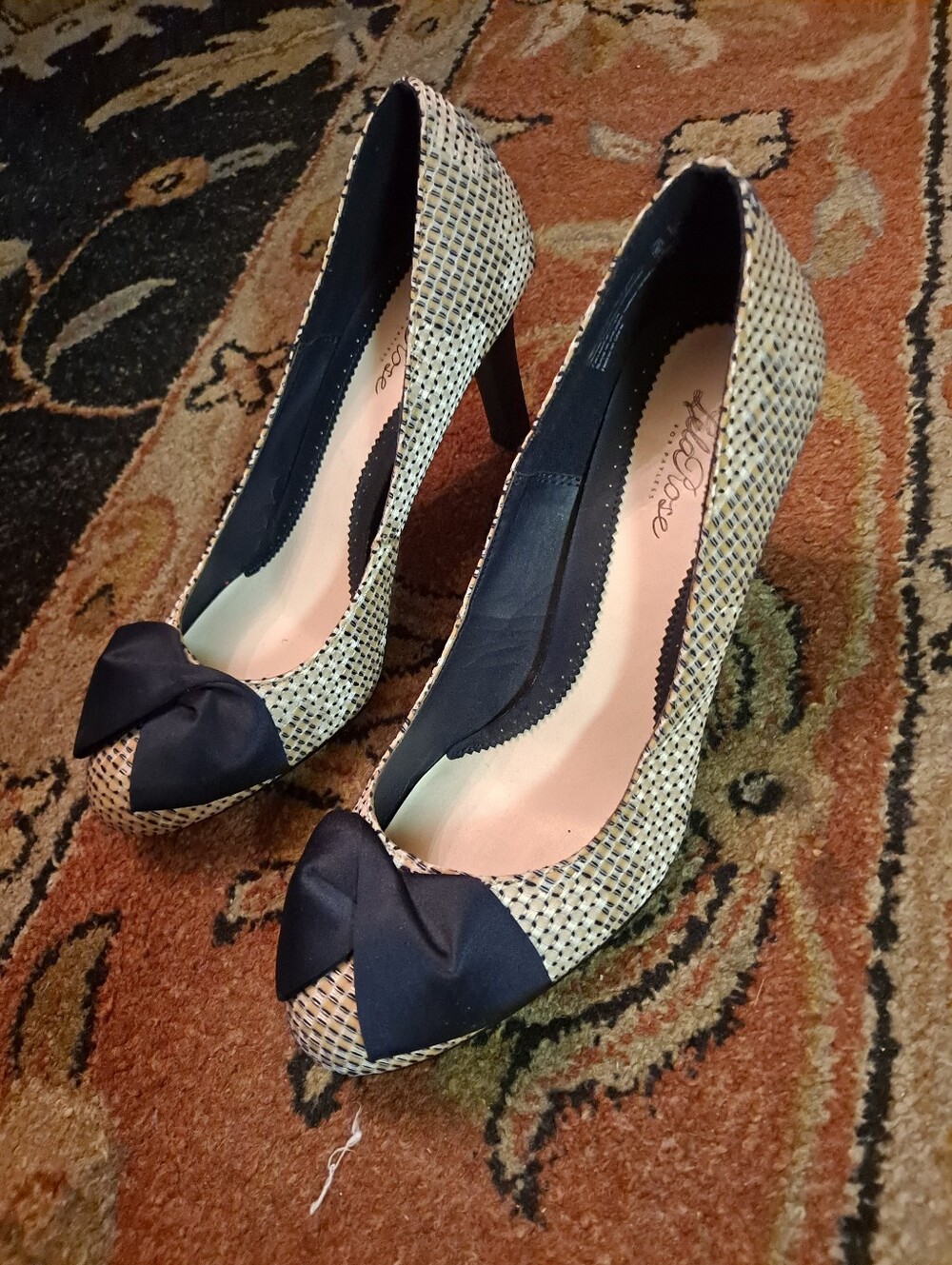 Lela Rose Black Bow Tweed Pointed Pumps